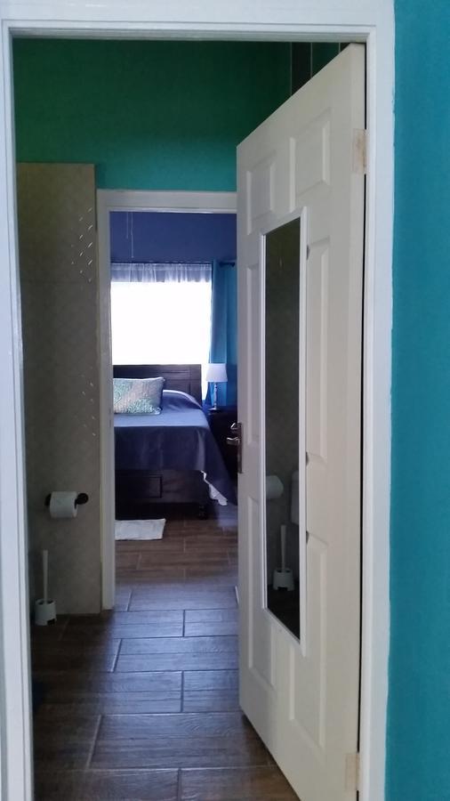 Bailey'S Bed And Breakfast Runaway Bay Eksteriør bilde